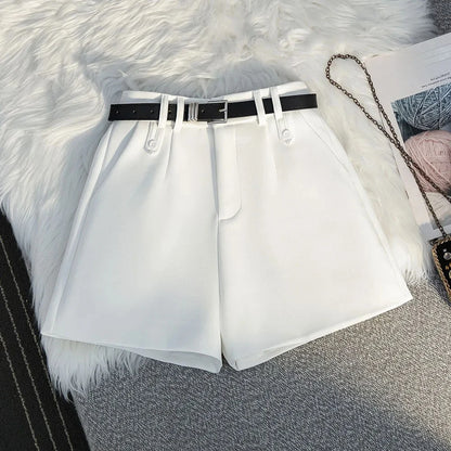 Short Feminino de Alfaiataria  de Cintura Alta
