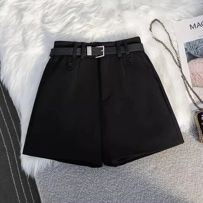 Short Feminino de Alfaiataria  de Cintura Alta