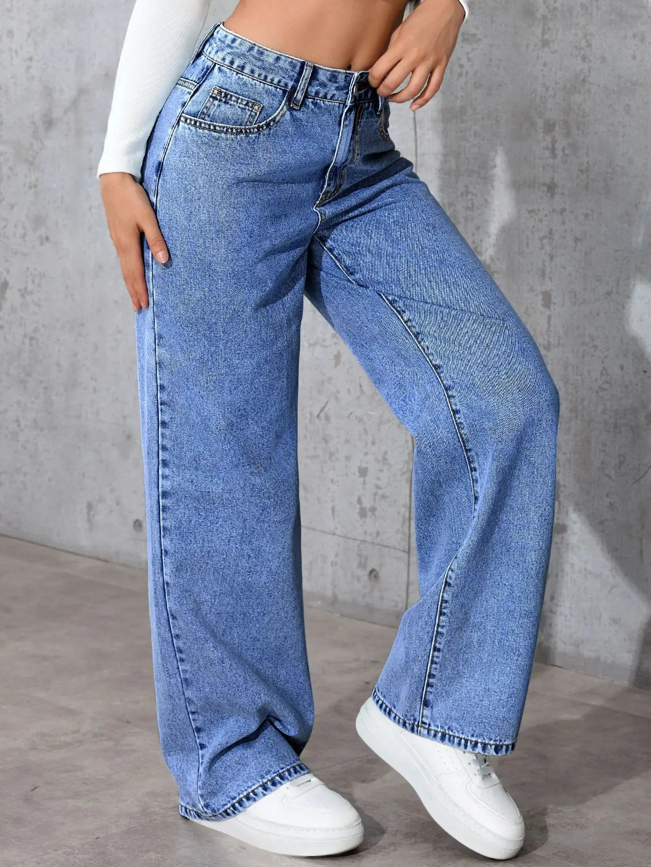Jeans Femininos de Cintura Alta e Modelagem Larga (Loose Fit) com Perna Reta