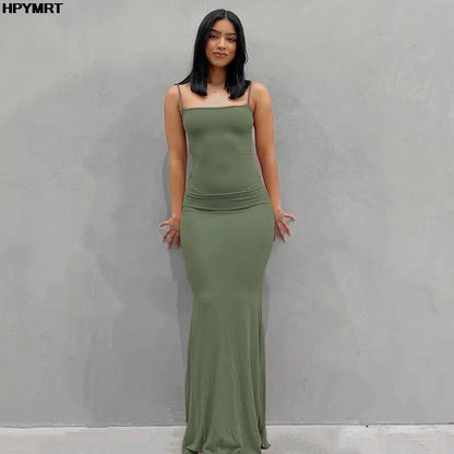 Vestido Maxi de Cetim Sem Mangas e Costas Nuas