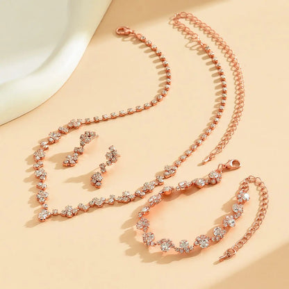 Conjunto de três peças: colar, brincos e pulseira de strass brilhantes