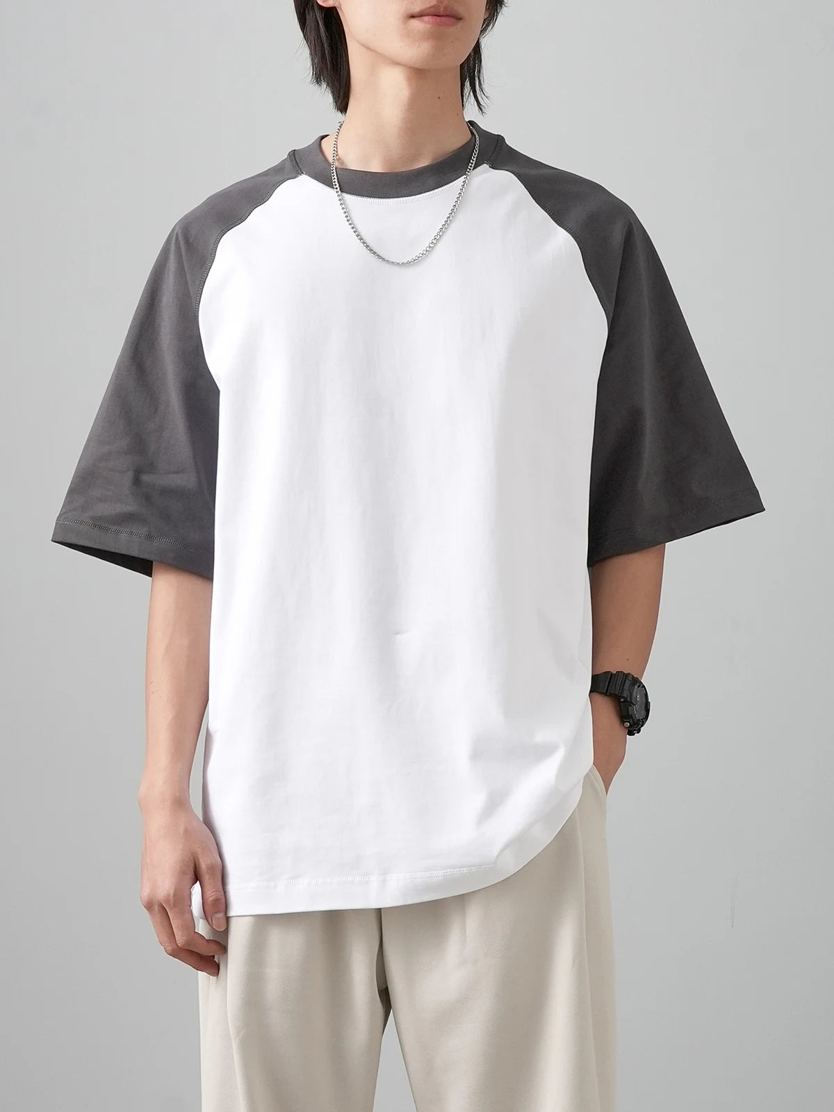 Camiseta de Algodão com Retalhos de Cores de Manga Curta