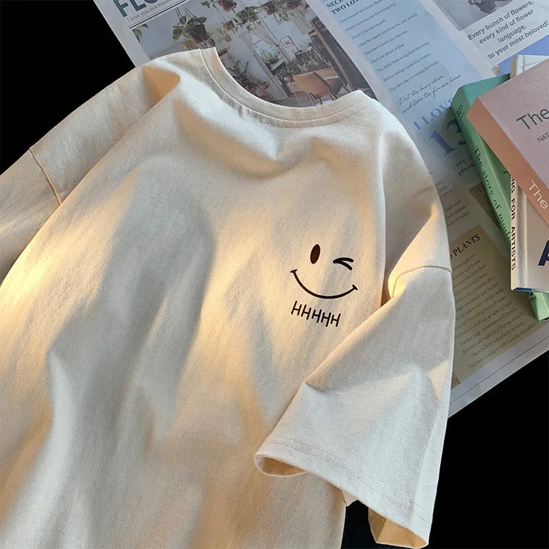 Camiseta Manga Curta Oversized e Folgada