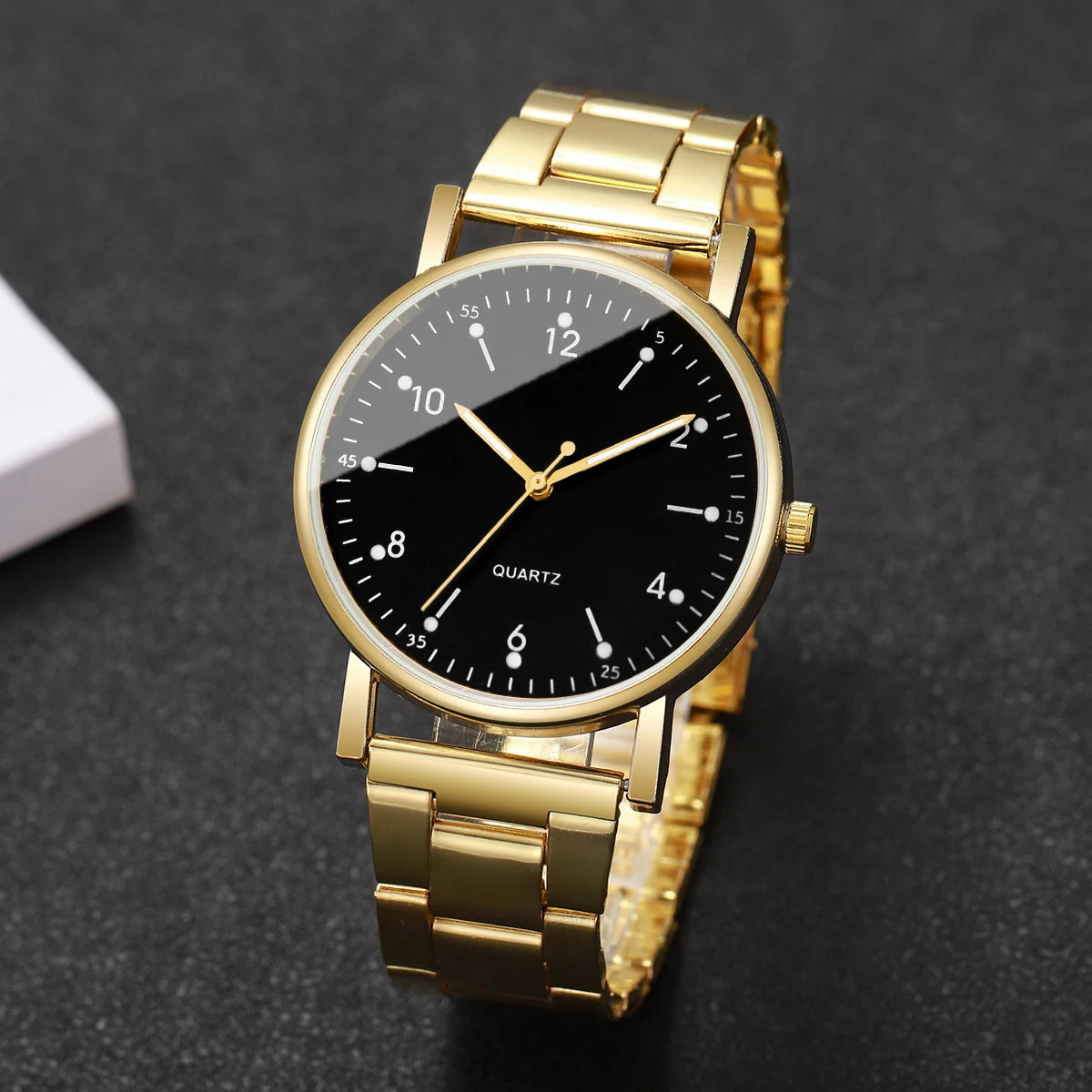 Relógio de Pulso Simples em Quartzo com Pulseiras