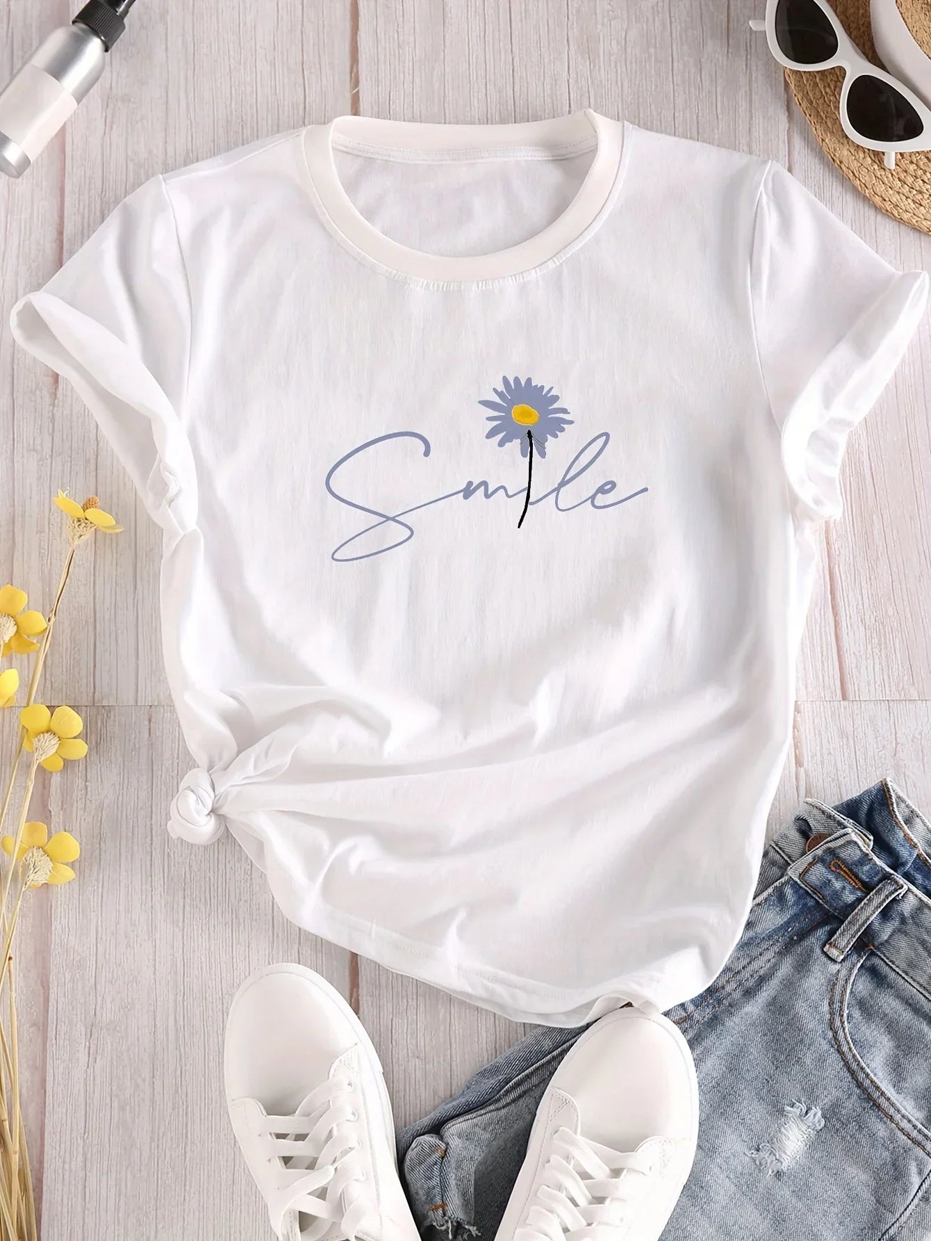 Camiseta de Gola Careca Estampa de Flores