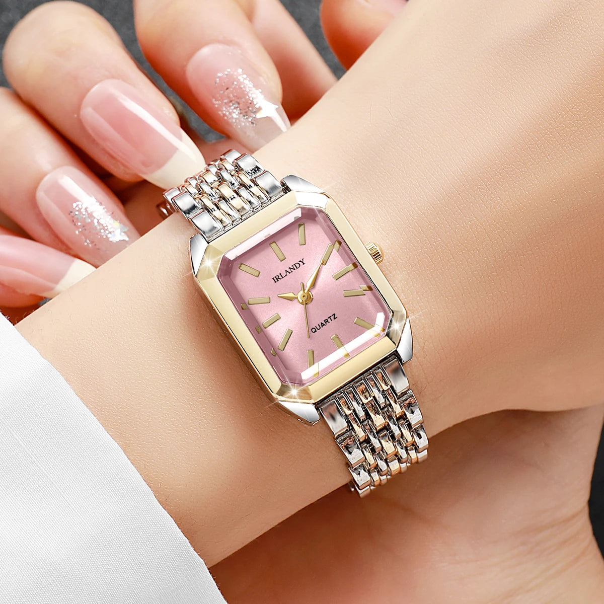 Relógio Feminino Retangular com Pulseira de Aço