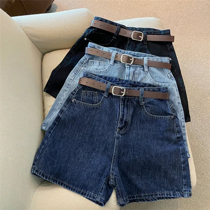 Short Jeans Feminino de Cintura Alta