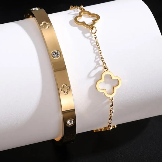 Conjunto de Pulseiras Francesas com Trevo da Sorte