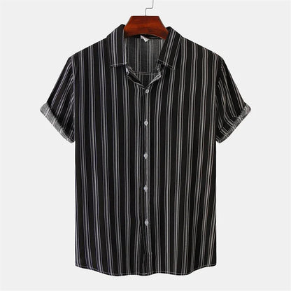 Camisa Estilo Havaiano Listrada e Xadrez em Preto e Branco