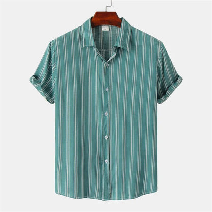 Camisa Estilo Havaiano Listrada e Xadrez em Preto e Branco