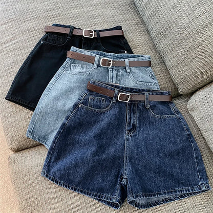 Short Jeans Feminino de Cintura Alta