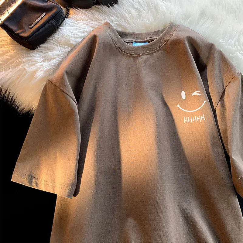 Camiseta Manga Curta Oversized e Folgada