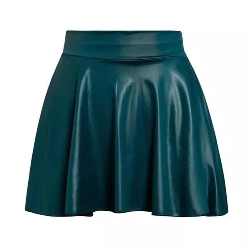 Saia Curta de Couro Sintético (Faux Leather)
